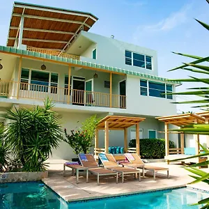  Guest house Numero Uno Pinones